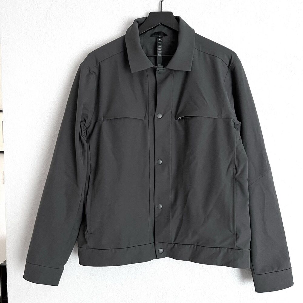 Lululemon Men’s City Excursion Jacket Size L Dark Grey